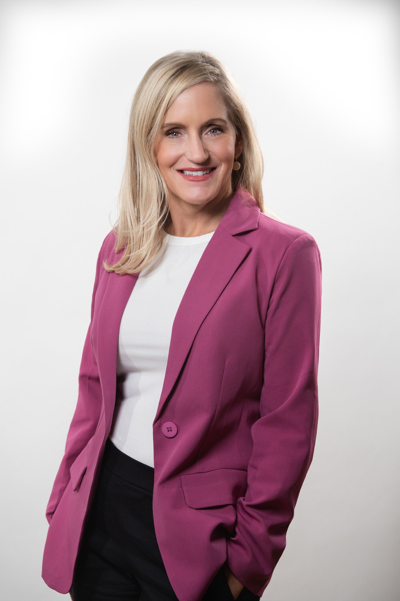 Professional headshot of  female entrepreneur, made by Paolo Portraits in Charleston SC